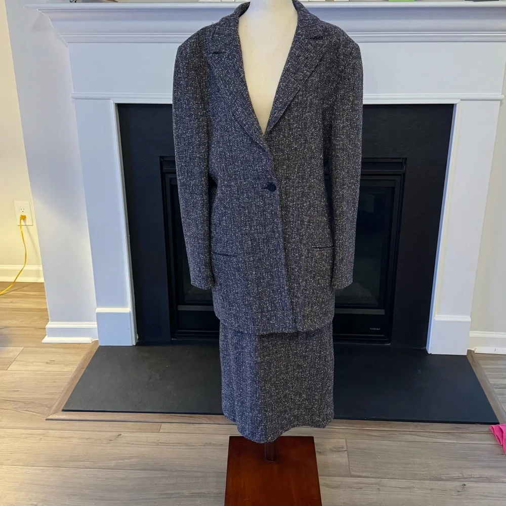 ✨ Vintage Mirrors of Krizia Italian Tweed Skirt Suit – Made in Italy ✨